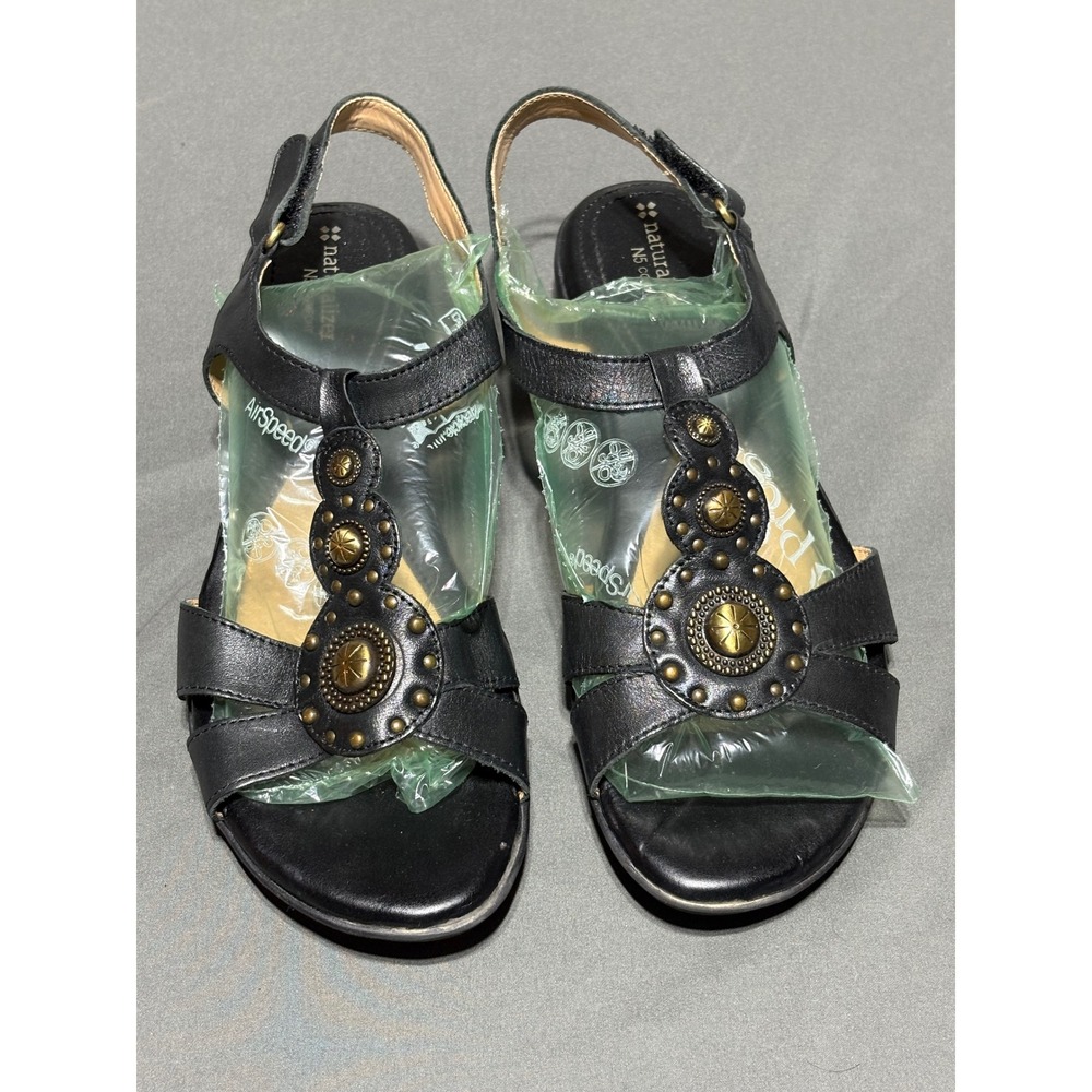 Naturalizer Comfort Black Leather Medallion T-Strap Slingback Sandals Women 8.5